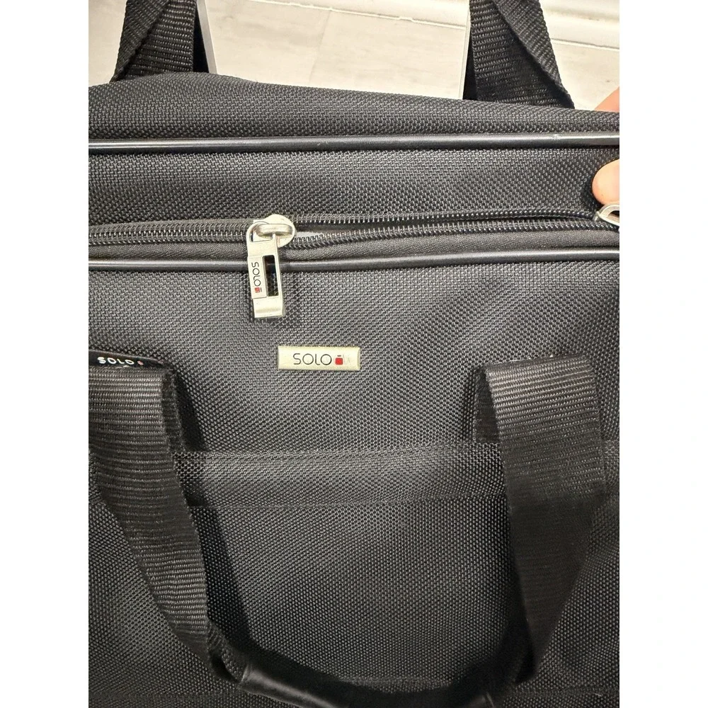 Solo Rolling Laptop‎ Bag Black Wheeled Briefcase Telescoping Handle Underseater